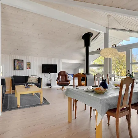 Holiday home In With Wifi